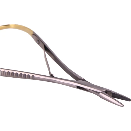 Igłotrzymacz chirurgiczny Mathieu TC, prosty 17 cm